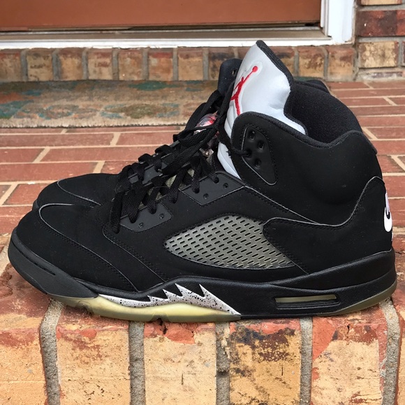 Air Jordan Retro 5 Black Metallic Size 13 (2016) - Picture 3 of 8